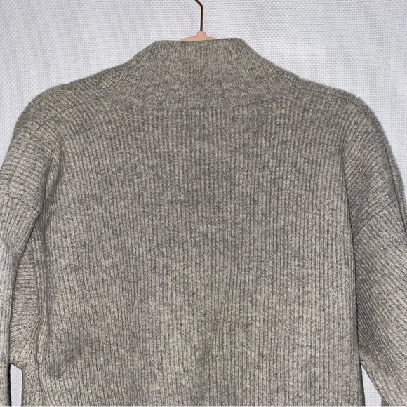 Eddie Bauer 100% Wool Vneck Pullover Sweater | Eddie Bauer Wool Sweater - Picture 9 of 12